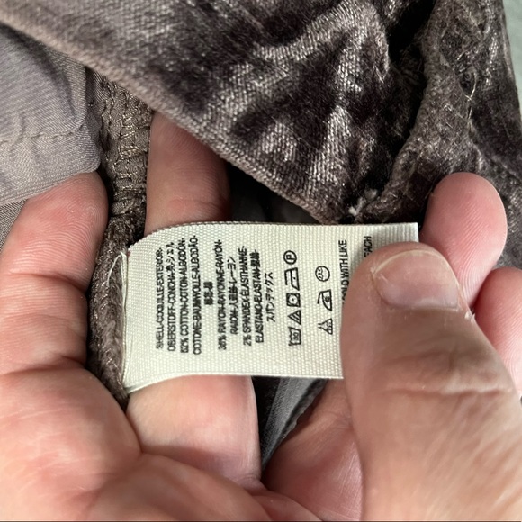 Free People women’s Velvet Crop Flare Pants High Waist Size 26 High Rise - Picture 7 of 7